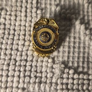 Gold and Blue Pennsylvania State Police Badge Pin